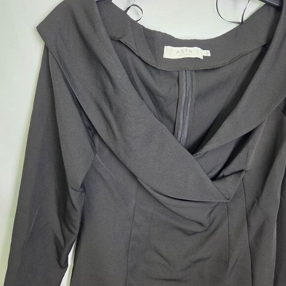 ASTR The Label Off Shoulder Tuxedo Collar Black Mini Dress Size Large - Picture 4 of 7